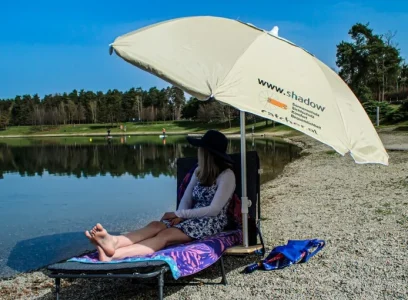 Sonnenliegenbeschattungssystem