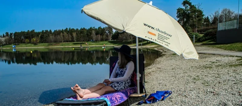 Sonnenliegenbeschattungssystem Sonnenliegenbeschattungssystem